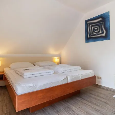 Feriehus Haus 25 *