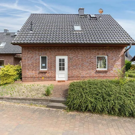 Feriehus Haus 25 *