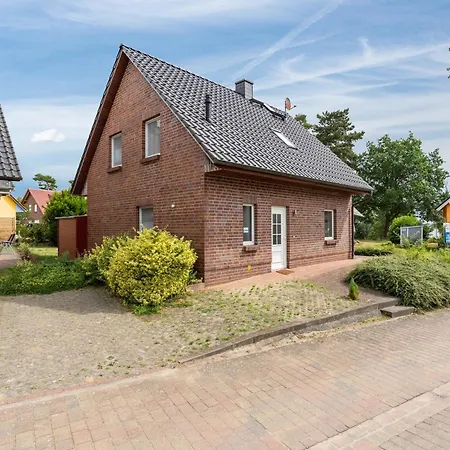 Haus 25 Casa de Férias Röbel